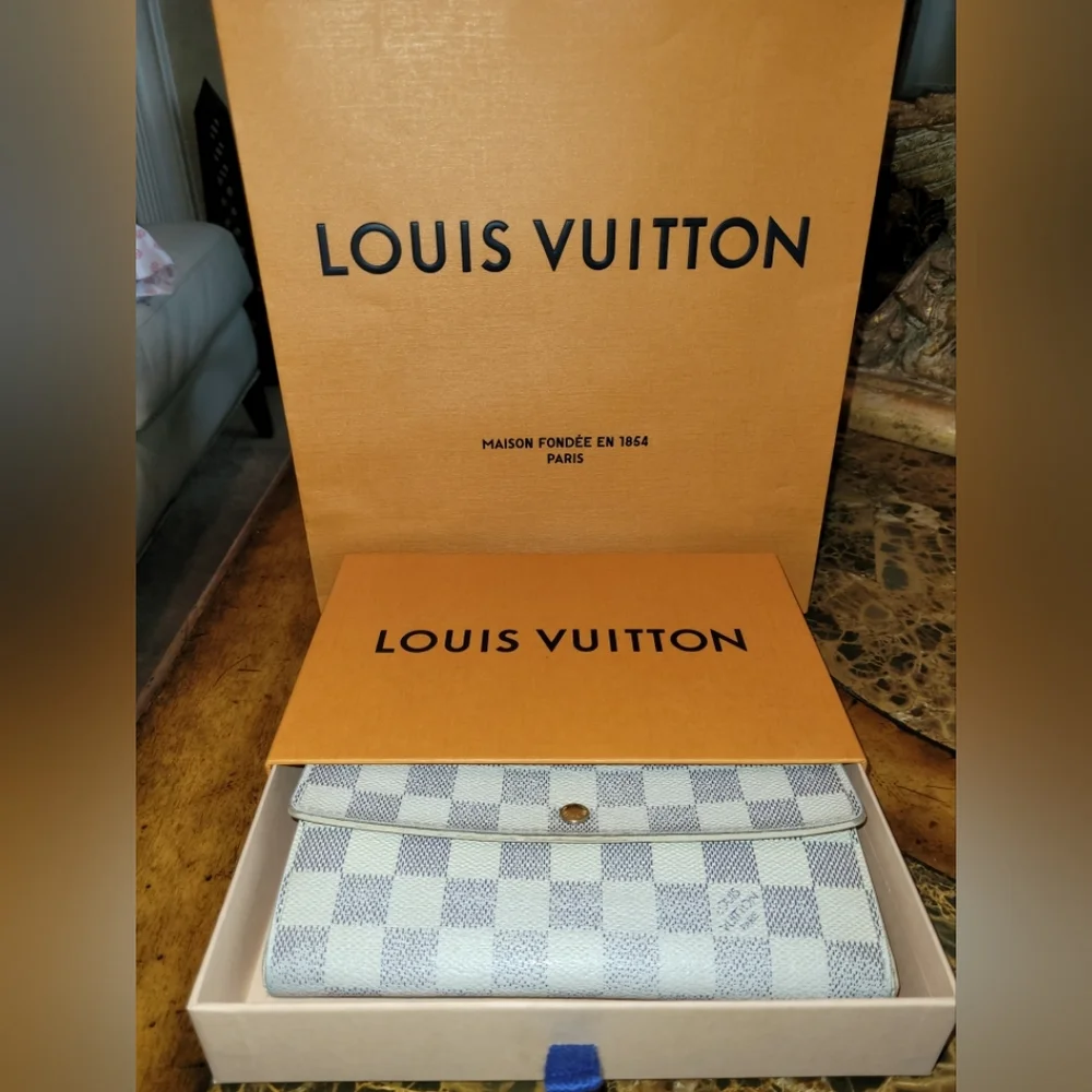 Louis Vuitton damier azure long wallet - Picture 6 of 8
